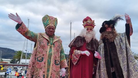 Los Reyes Magos llegando al muelle de Curuxeiras en Ferrol