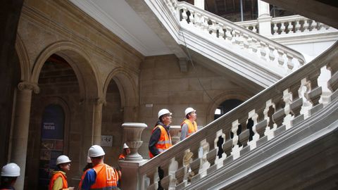 Visita a las obras de rehabilitacin de la Casa Consistorial de Pontevedra