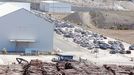 Descarga de coches de SAIC Motor en el puerto exterior de Ferrol