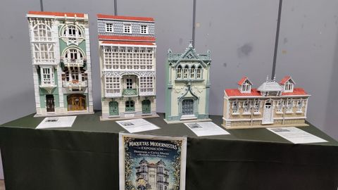 Algunos edificios reproducidos en las maquetas siguen existiendo, pero otros ya han desaparecido