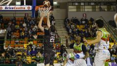 COB - Zornotza, en la primera vuelta en el Pazo Paco Paz.