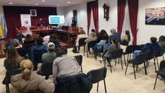 Charla informativa de la Polica Nacional a empresarios de Vilanova celebrada el jueves en el Concello de Vilanova