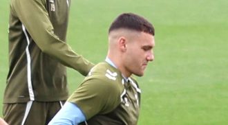 El jugador del Celta Ferran Jutgl�, en el �ltimo entrenamiento previo a la visita al Barcelona.