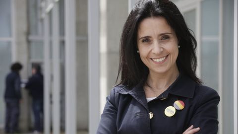 Yoya Neira (PSOE). 9.500 euros en el banco. El 25 % de un inmueble por herencia, prstamos personal de 12.000 euros y un coche Peugeot 307 del 2015.