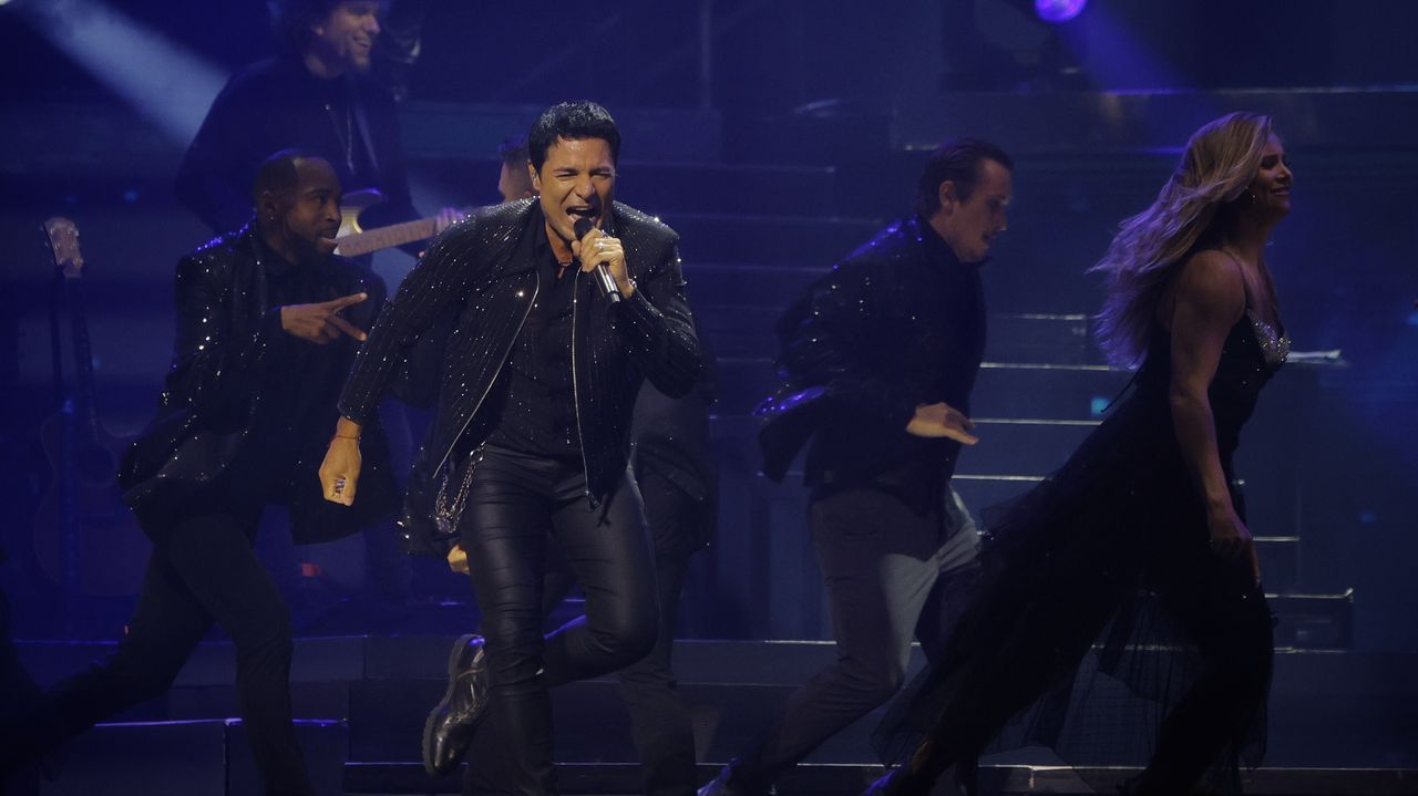 Chayanne puso de nuevo a bailar a un Coliseum entregado