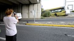 Un autob�s urbano de Santiago ya se qued� sin frenos el pasado s�bado y se empotr� contra un puente en la rotonda del Peleteiro.