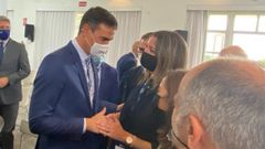 P�dro S�nchez y Lara M�ndez se saludaron en el Foro La Toja