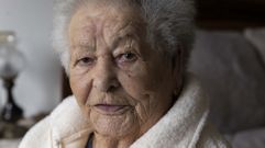 Josefa acaba de cumplir los 104 años, rodeada de su familia en Muxía