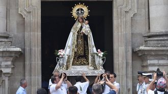 Arranca una de las procesiones de la Virgen del Carmen
