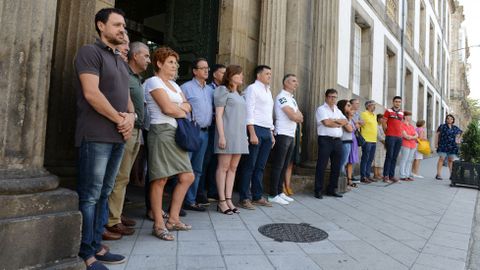 Barcelona Ourense.Concentracion ante la Diputacion de repulsa por los atentados de Barcelona y minuto de silencio por las victimas