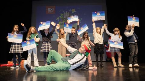 Entrega de premios dos Contos de Nadal 2024, na Casa da Cultura de Vimianzo