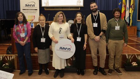 Miembros de las asociaciones de Amas de casa y Empresarias, en el Sporting Club Casino