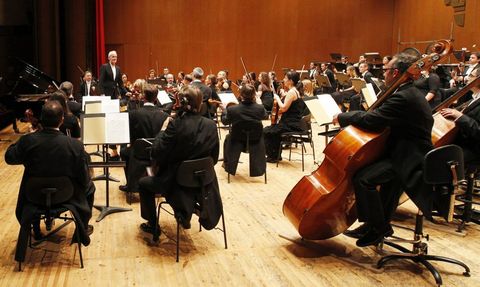 La Real Filharmon�a pondr� la parte instrumental en �Los pescadores de perlas�. 