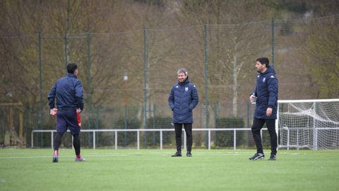 Rub&eacute;n Dom&iacute;nguez durante un entrenamiento en A Xunqueira 