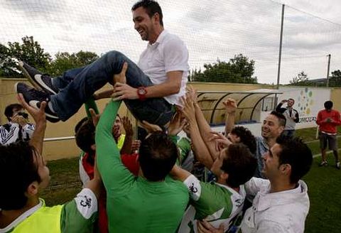 El t�cnico M�chel Alonso ha hecho un gran trabajo con la plantilla del Somozas. 