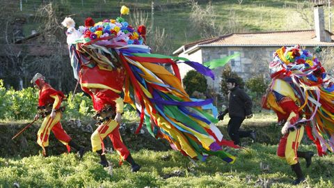 Volantes en el Entroido chantadino de Santiago de Arriba