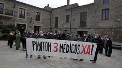 Protesta organizada por el BNG en noviembre por el cierre de la tercera consulta del centro de salud de Pant�n