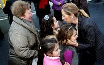 La ministra Ana Pastor inaugur� ayer un nuevo puente sobre el r�o L�rez en Pontevedra.