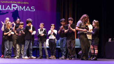 As� foi a festa galega da regueifa en Carballo, imaxe a imaxe, rima a rima