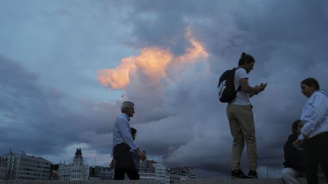 A Corua vivir un fin de semana con cielos encapotados y precipitaciones.