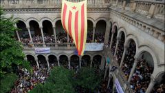 Miles de estudiantes ocupando el 22 de septiembre del 2017 el edificio hist�rico de la Universidad de Barcelona (UB) en defensa del referendo ilegal.