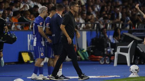 Antonio Hidalgo, en el �rea t�cnica durante el D�por-Elche