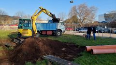 Empiezan las obras de construcci�n del parque de juegos de agua de Pontevedra, en la orilla del L�rez