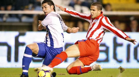 Álvaro Domínguez, en Riazor en el 2009
