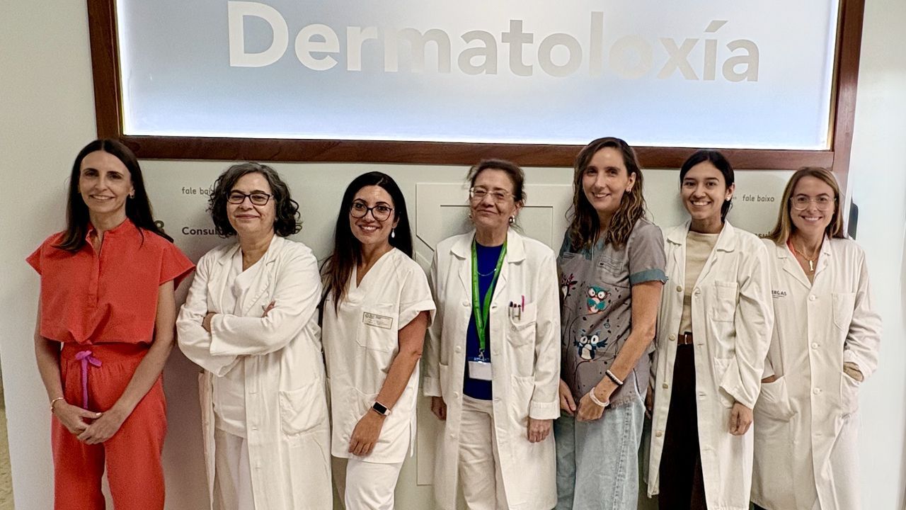 La unidad de psoriasis de Pontevedra, una de las primeras de España en recibir la certificación Cuderma por su nivel de excelencia en la atención