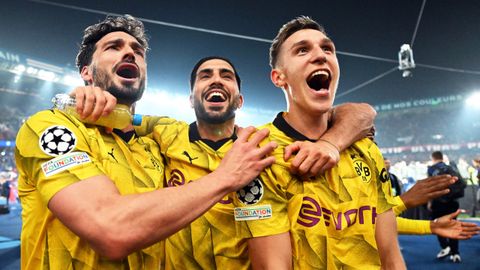 Borussia Dortmund.Los futbolistas del Borussia Dortmund celebran el pase a la final de la Champions