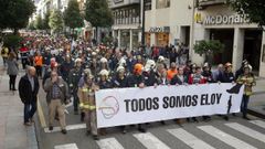 Manifestaci�n de bomberos por el centro de Oviedo en protesta por la sentencia que considera que la muerte de su compa�ero Eloy Palacio, el 7 de abril de 2016, se debi� a una imprudencia temeraria