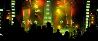 La Charleston Big Band fue la encargada de abrir la verbena en el recinto ferial silledense.