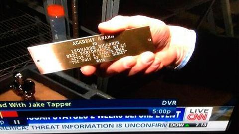 CNN mostr durante un reportaje sobre los Oscars una placa con el nombre del actor como ganador al premio a la mejor interpretacin