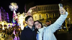 La ciudad distruta de las luces