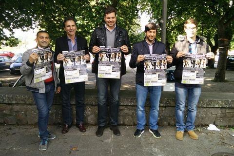 El presidente de la federación gallega acudió ayer a la presentación.