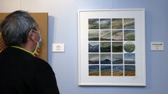 O cadro est� no Lustres Rivas, na colectiva de Galeoska