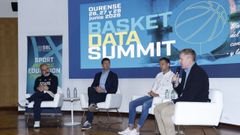 Moncho L�pez, �scar Y��ez, Enrique �lvarez y Diego Regueira en el acto de presentaci�n