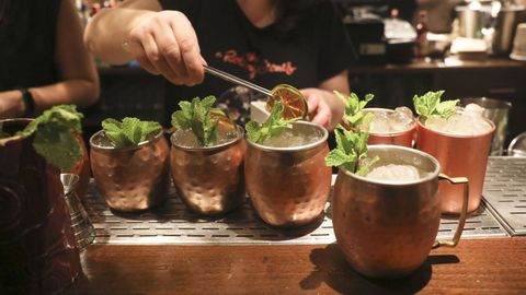 Unos mojitos en el Atlántico durante la presentación del certamen Santiago(é)Cóctel del 2021.
