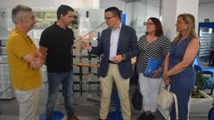 El conselleiro de Emprego, Comercio e Emigraci�n, Jos� Gonz�lez, visit� la oficina de empleo de O Carballi�o