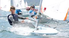 Imagen de archico de una regata de la clase ILCA 4.
