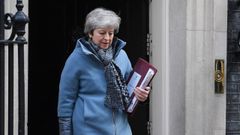 Theresa May, abandonando Downing Street este mi�rcoles