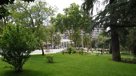 Aspecto renovado del Xard�n do Pos�o en Ourense.