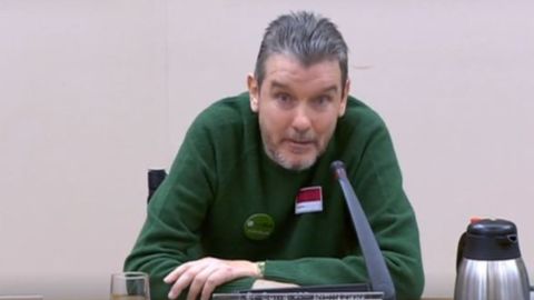 Unzu� en el Congreso: �He contado 5 diputados, imagino que el resto tienen algo que hacer�