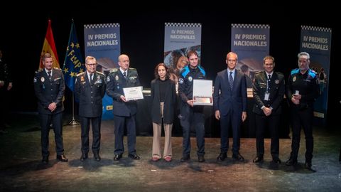 La entrega de los premios estuvo organizada por la Federaci�n Espa�ola de Municipios y Provincias (FEMP), el Plan Nacional sobre Drogas (PNSD) y la Asociaci�n Nacional de Agentes Tutores (ANAT), en un acto que reuni� a representantes de las instituciones premiadas y de las fuerzas y cuerpos de seguridad de todo el Estado