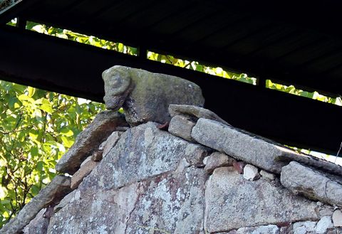 El Agnus Dei proteg�a el templo lalinense del mal. 