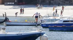 Playa de Aguete, en Mar�n, este viernes, uno de los arenales que ya no tiene socorristas en septiembre