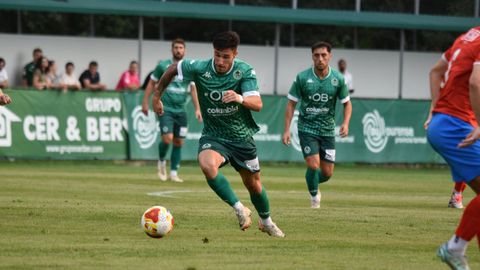 Víctor Mingo, con la elástica del Arenteiro
