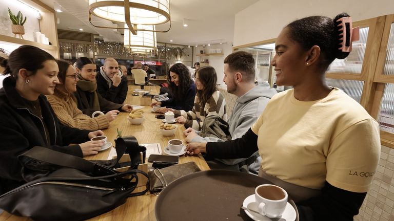 La Golosa, en Viveiro, sirve chocolate con churros artesanos 