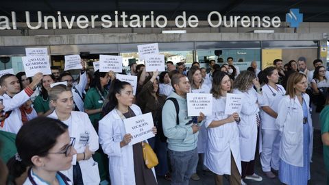 Mdicos del CHUO en una jornada de huelga por un Estatuto propio y mejoras laborales, enoctubre