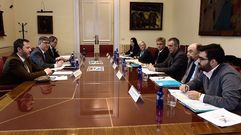 encuentro de los decanos de educacion con responsables del ministerio para hablar del mir docente
